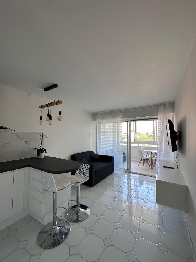Studio Antibes Port Vauban. Екстериор снимка