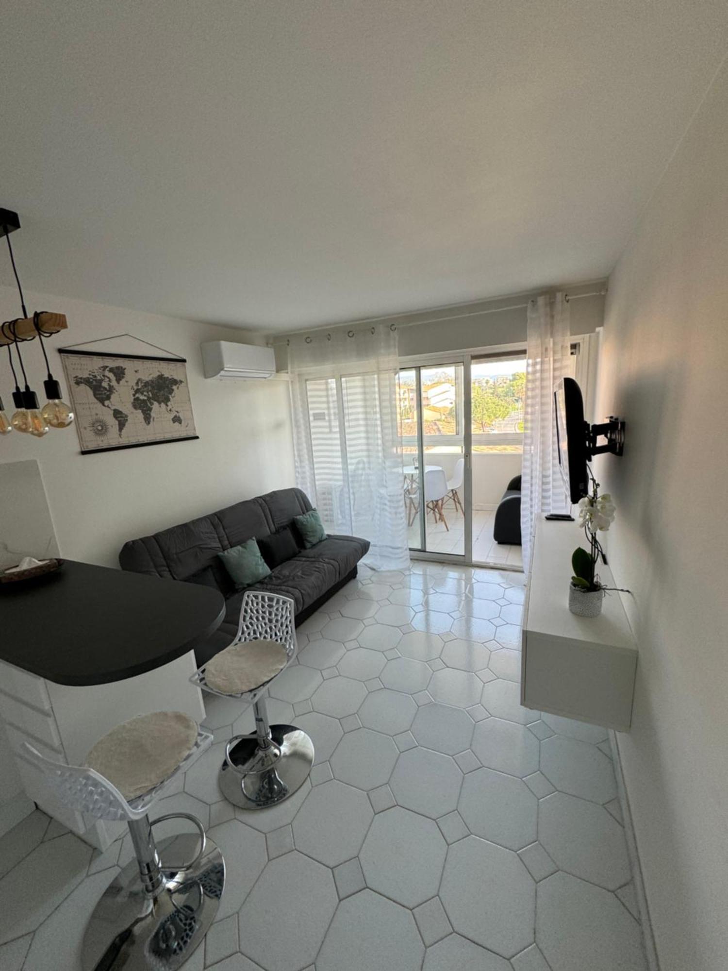 Studio Antibes Port Vauban. Екстериор снимка